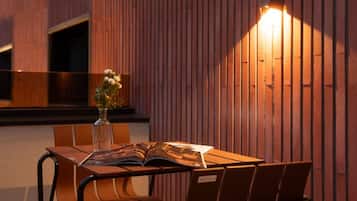 Jacuzzi Terrace | Terrasse/gårdhave