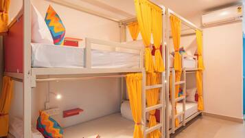 Basic Shared Dormitory | WiFi (free)