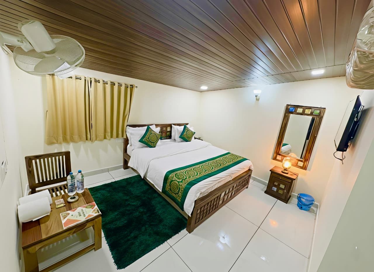 Family Room (four bed AC)