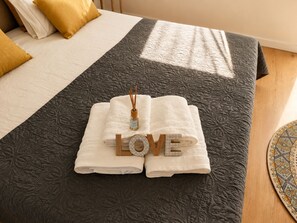 Unclassified image, 4 of 29, button - Private Alentejo Retreat with Pool & Spa (Esperança Arr)