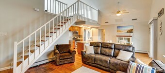 Dock & Hot Tub! Family Escape, 6 Mi to LBI Beaches