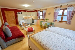 Unclassified image, 4 of 24, button - Holiday apartment with 1 bedroom (Salzweg)