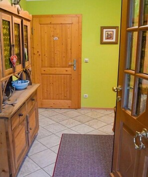 Unclassified image, 4 of 24, button - Holiday apartment with 1 bedroom (Salzweg)