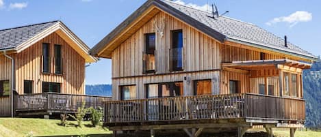 Chalet | Exterior