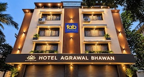 A multi-story hotel with a prominent sign for 'HOTEL AGRAWAL BHAWAN' and the 'fab HOTELS' logo. - Fabhotel Agrawal Bhawan (Mumbai)