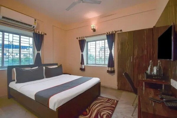 Fabhotel Bricks Inn - Howrah