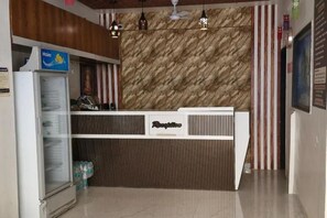 Reception - Fabhotel Athiti Delight Stay (Pune)