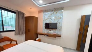 Room - Fabhotel Ekta Inn (Chhatrapati Sambhajinagar)