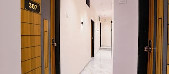 FabHotel Ekta Inn