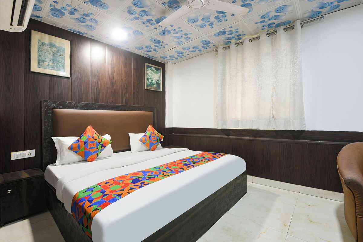 Habitación Deluxe | Sábanas de algodón egipcio, ropa de cama de alta calidad, caja fuerte