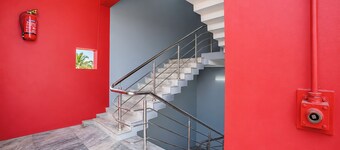Fabhotel Senthur Murugaan Residency