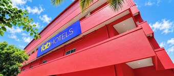 Fabhotel Senthur Murugaan Residency