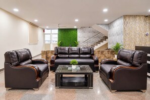 Unclassified image, 5 of 42, button - Fabhotel Bnb Suites (Hyderabad)