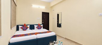 FabHotel Bnb Suites