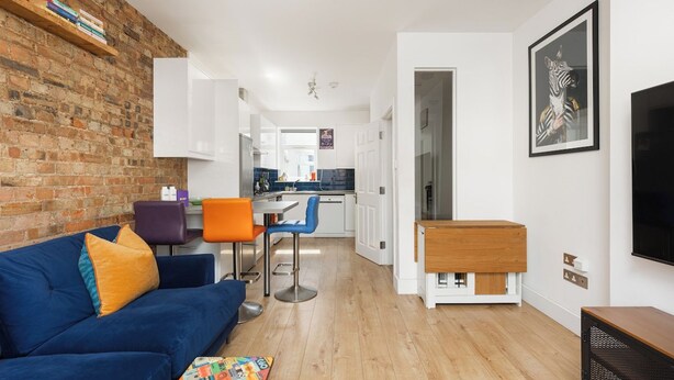 Unclassified image, 1 of 16, button - New! Modern 2BR Flat | Forest Gate (Greater London)