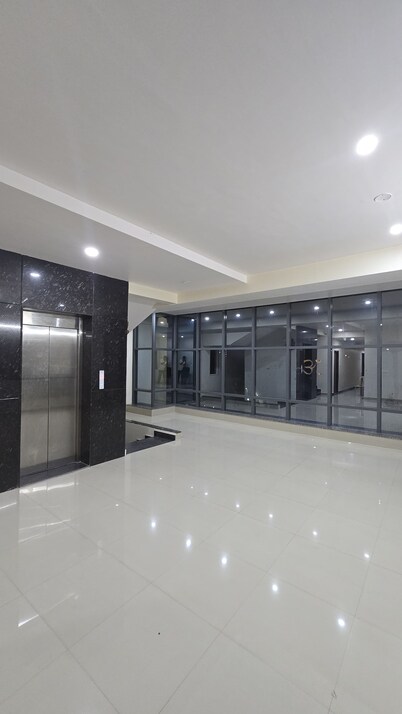 Sri Raj Residency