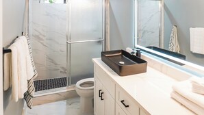 Casa, patio, vista giardino | Bagno