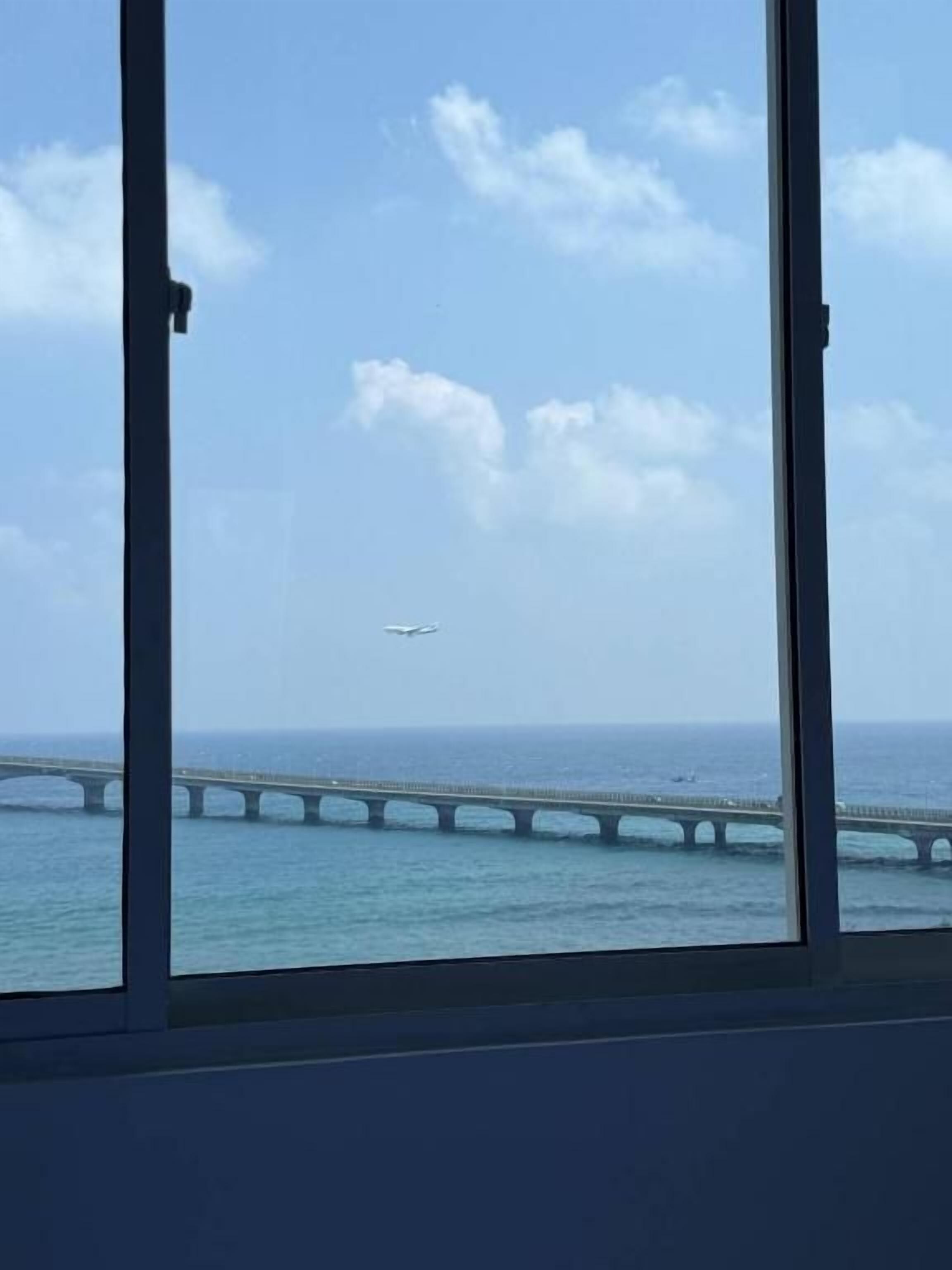 Habitación doble, balcón, vista a la ciudad | Interior