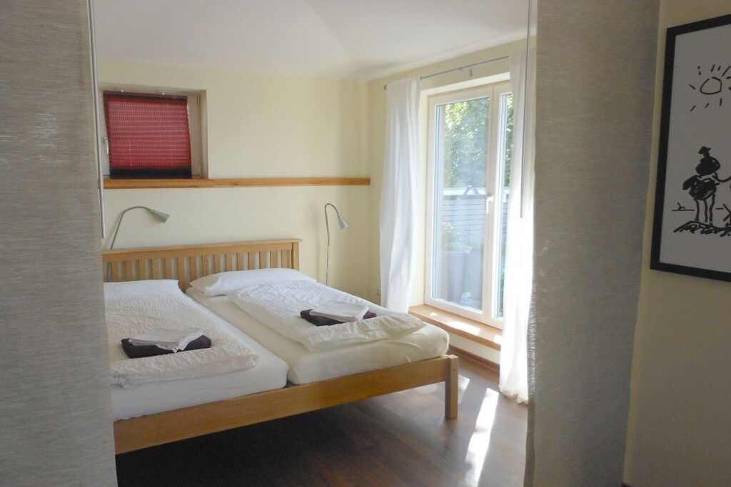 WiFi (free)