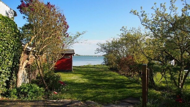 Property grounds - Holiday home in Fehmarn with swimming pool (Fehmarn)