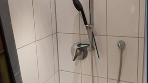Nicht klassifiziertes Bild, 2 von 8, Schaltfläche