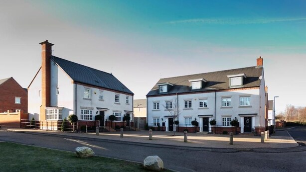 Exterior - dbs Serviced Apartments - The Townhouse (Castle Donington)