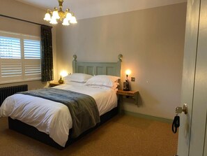 Deluxe Double or Twin Room - The Bear  (Tattenhall)