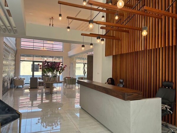 Peravi At The Signature - Accra