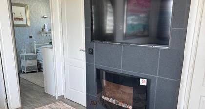 3-bed Camber Sands Cabin - Pool - Parking - Pets