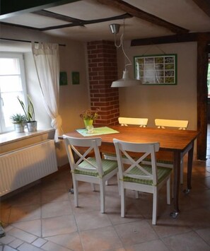 Dining - Holiday apartment with 1 bedroom (Morbach-Morscheid)