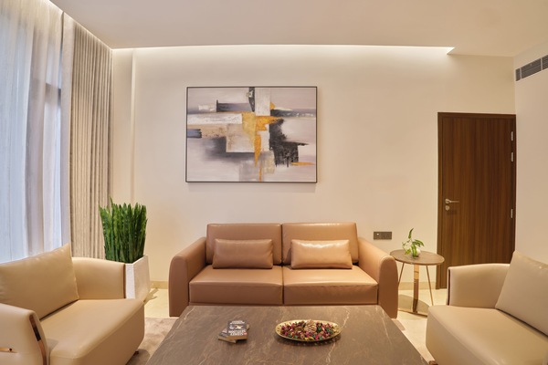 Executive Suite | Living area