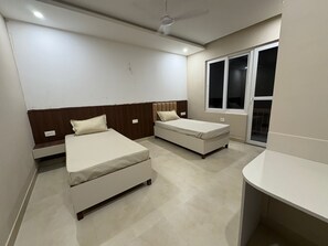 Unclassified image, 3 of 6, button - We are in Budget Hotel 5Min from metro stations and many corporates with comfort (Noida)