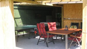Outdoor dining - in the Mühlenwarft house (St. Peter - Ording)