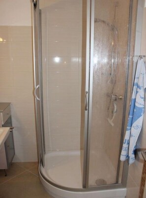 Bathroom - Holiday apartment with 1 bedroom (Fehmarn)
