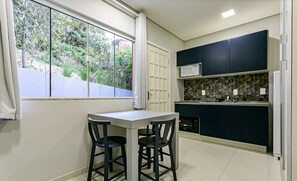 Private kitchen - Decorated Studio Facing the Lagoon Sdr009 (Florianópolis)