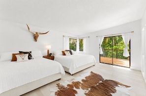 Room - LUXURY RIVERFRONT VACATION HOME IN FLORIDA (Brandon)