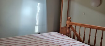 Cozy Country-Style Apartment with Shared Garden, Wi-Fi & Parking (FeWo 3)
