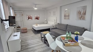 Loft, 1 Schlafzimmer | Hochwertige Bettwaren, Daunenbettdecken, kostenloses WLAN