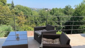 Terrace/patio - Vrbo Property (Saint-Paul-de-Vence)
