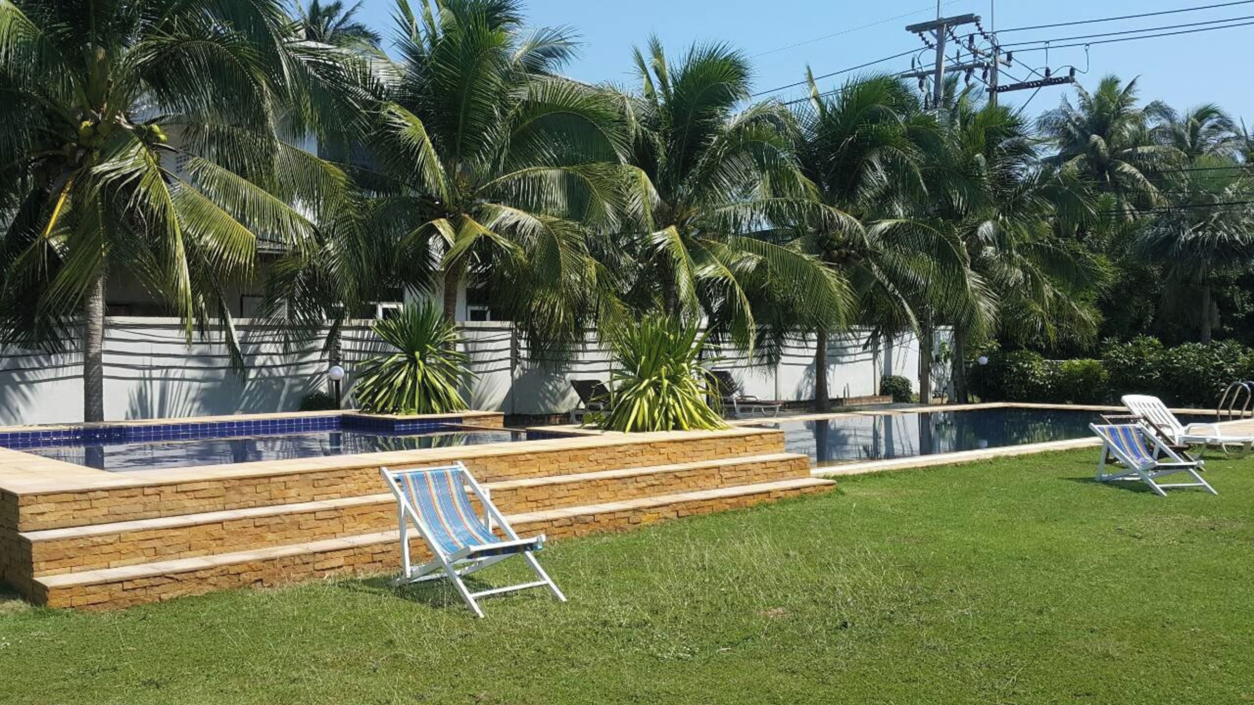 室外泳池