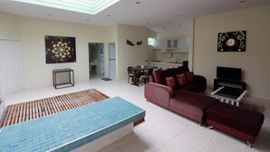 Living room - Seamount Ban Krut (Thong Chai)