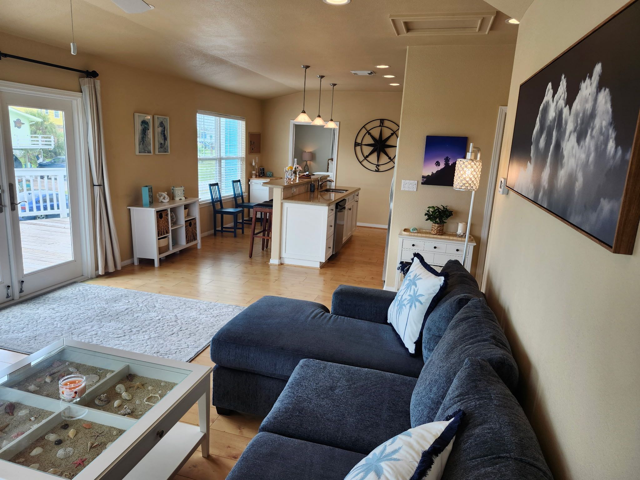 New Jamaica Beach Cottage | Hot Tub | 2-min. Ride To Beach - Galveston, TX