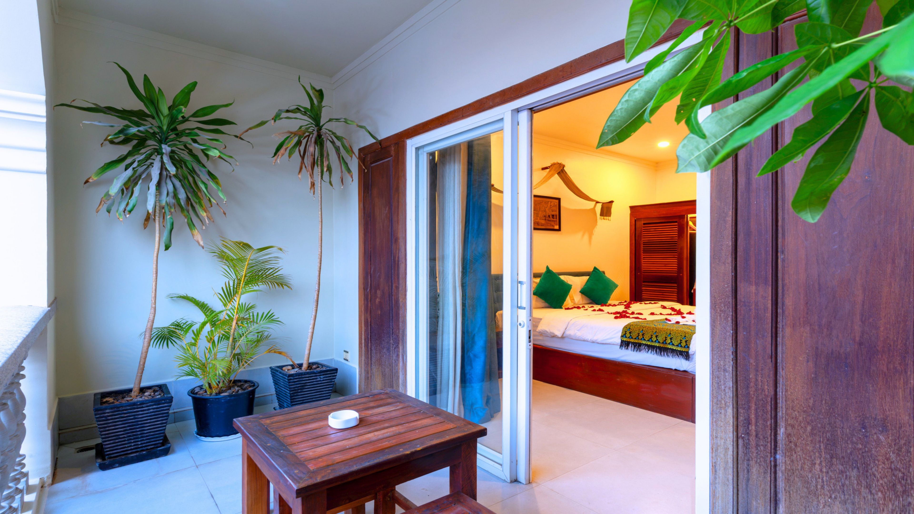 Deluxe Double Room, Balcony, City View | Terrace/patio