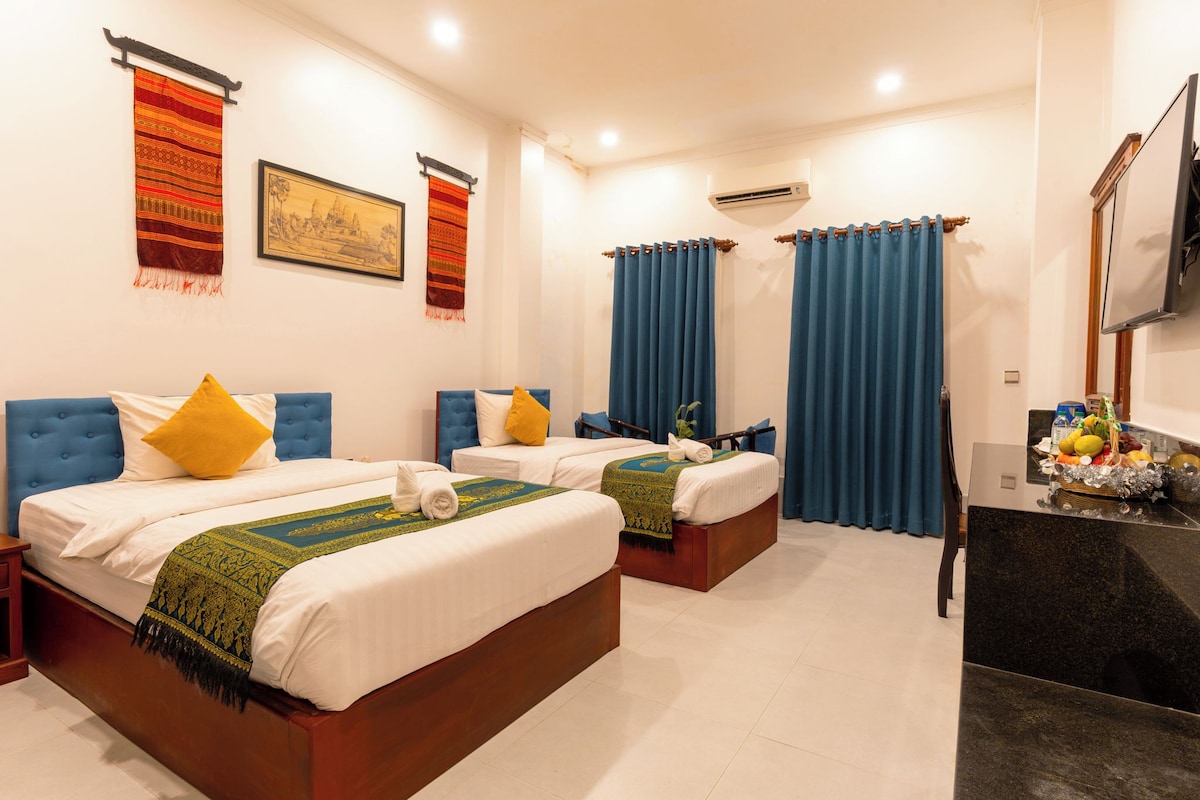 In-room safe, desk, laptop workspace, blackout curtains