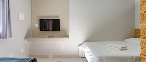 基础公寓 | 1 多间卧室、免费 WiFi、床单