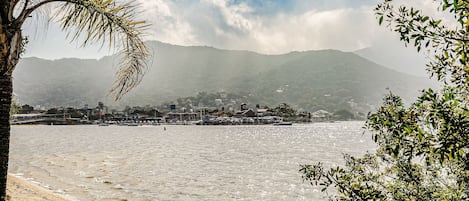 基础公寓 | 海滩