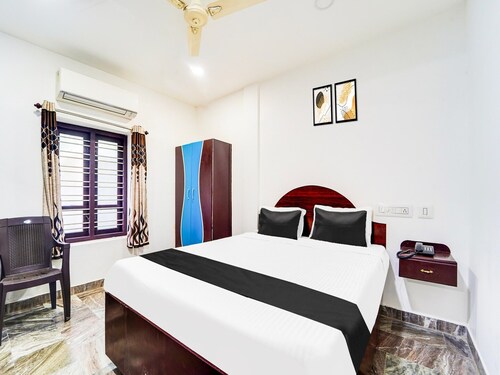 Deluxe Hotel Jaisas Paradise