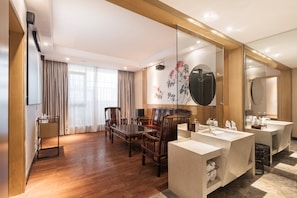 Deluxe Suite | Bathroom - Paco Hotel Suyuan Metro Guangzhou (Guangzhou)