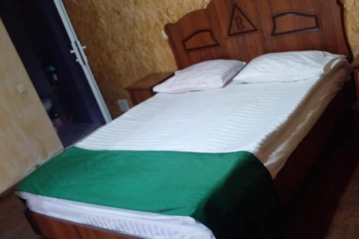 Classic Double Room | Soundproofing, iron/ironing board, free WiFi