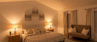 Cozy 3BR Home - Game Days & Family Stays
